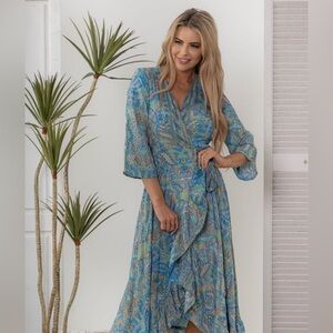 NWT Cienna Capri Maxi Wrap Silk Paisley Dress Women's Medium Resortwear Tropical